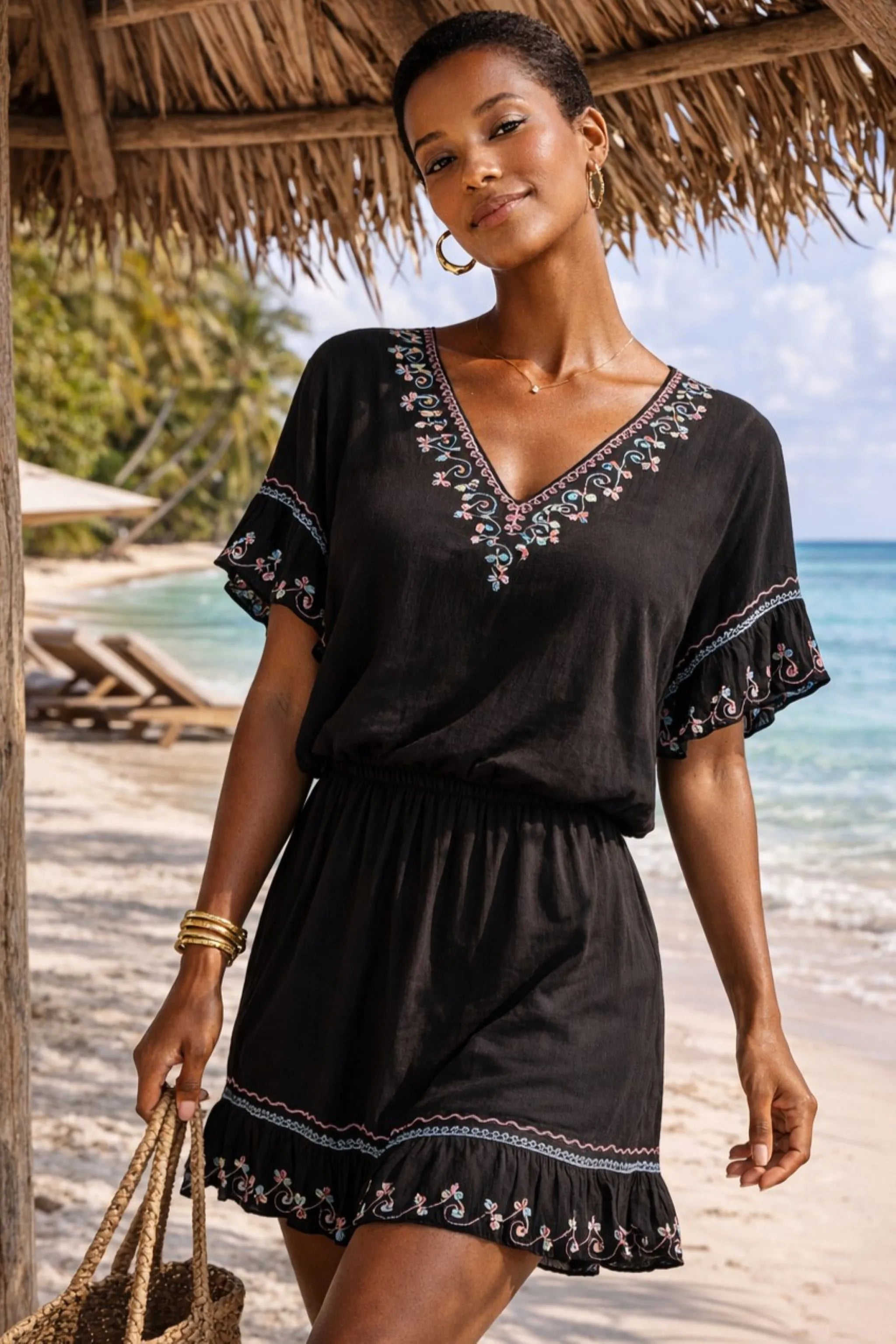 black cotton v neck beach dresses to wear on holiday